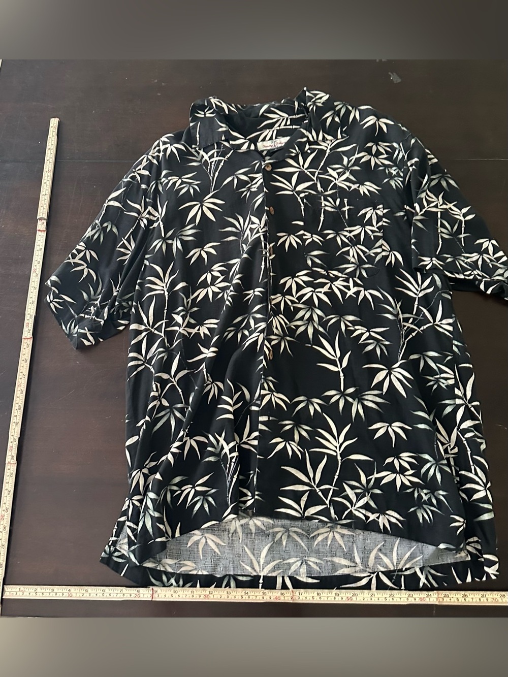 Tommy Bahama Black 100% Silk Shirt with Cream Bamboo Print Sz XL - Picture 4 of 4